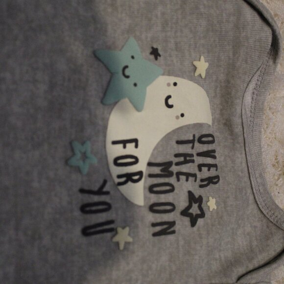 Gerber Unisex Newborn "Over the Moon For You" Short Sleeve Onesie Bodysuit - Picture 5 of 6